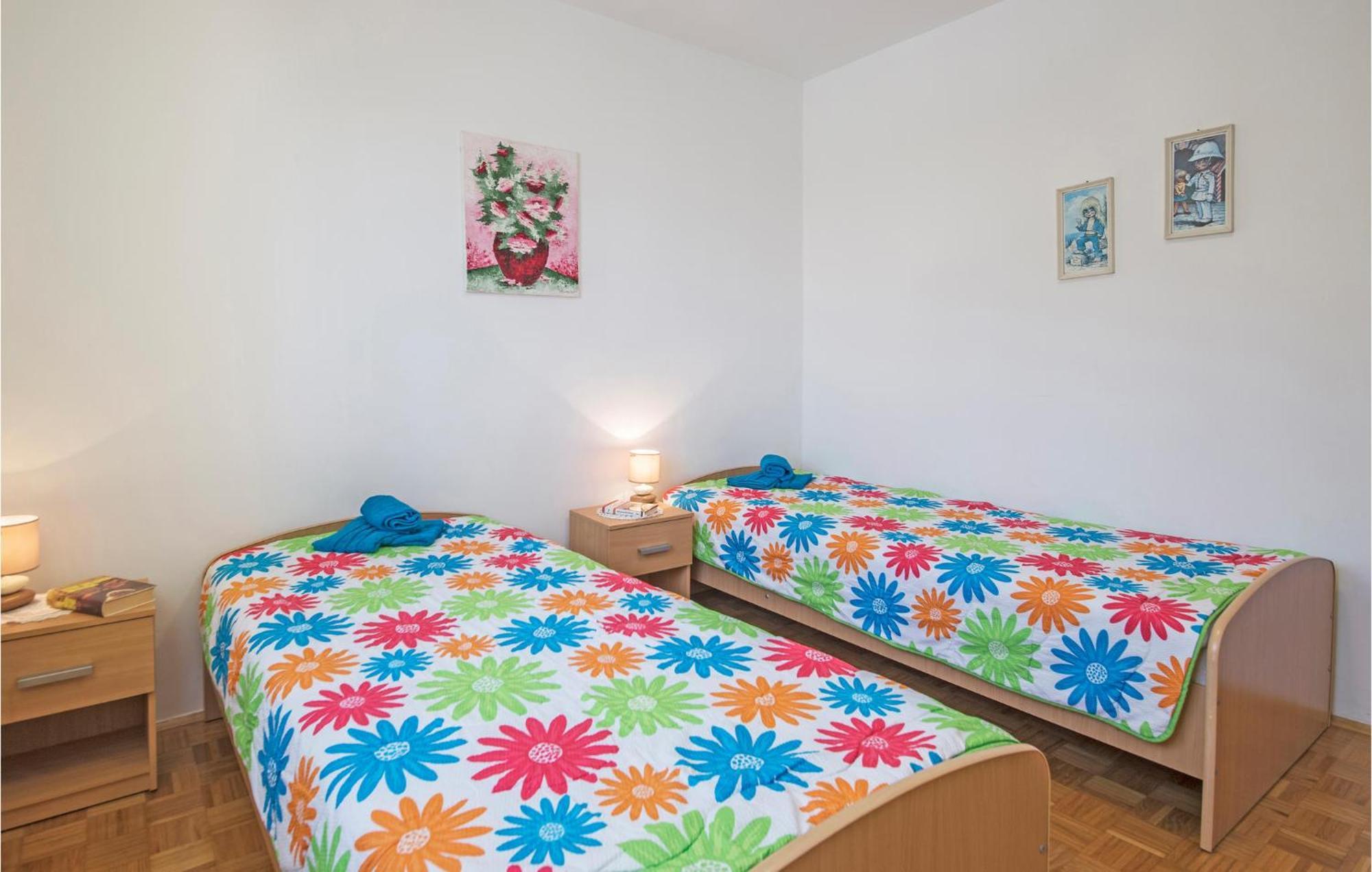 Gorgeous Apartment In Pula With House Sea View Εξωτερικό φωτογραφία