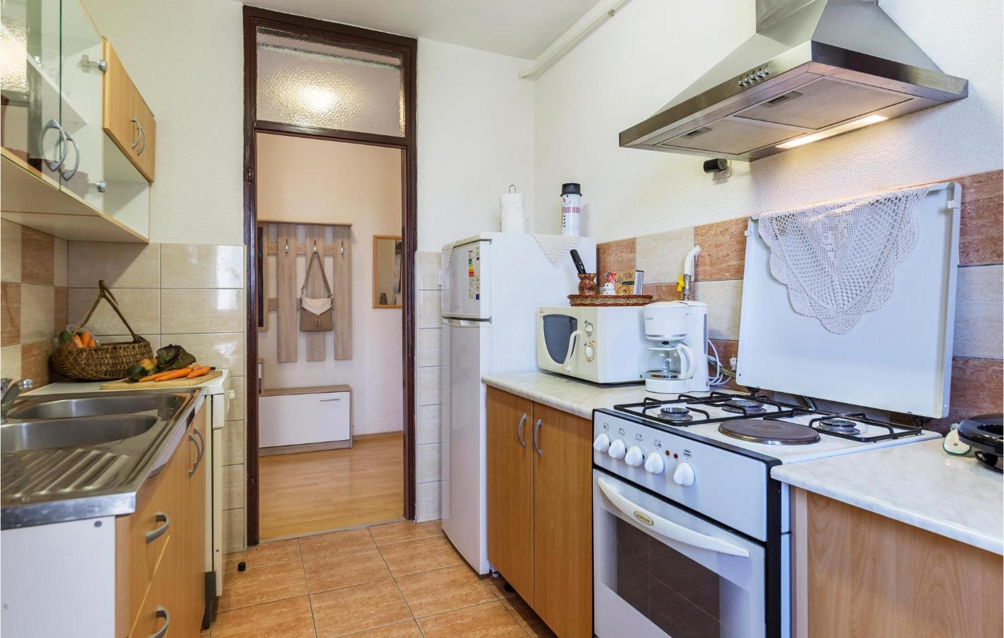 Gorgeous Apartment In Pula With House Sea View Εξωτερικό φωτογραφία