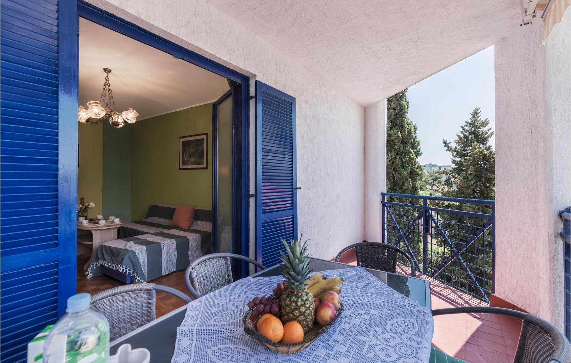 Gorgeous Apartment In Pula With House Sea View Εξωτερικό φωτογραφία